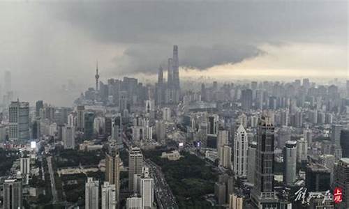 上海明后天暴雨到大暴雨_上海明后天暴雨到大暴雨虹桥火车站